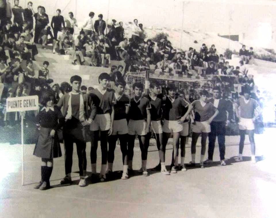 Foto histórica del Club Balonmano Cajasol Ángel Ximénez Puente Genil