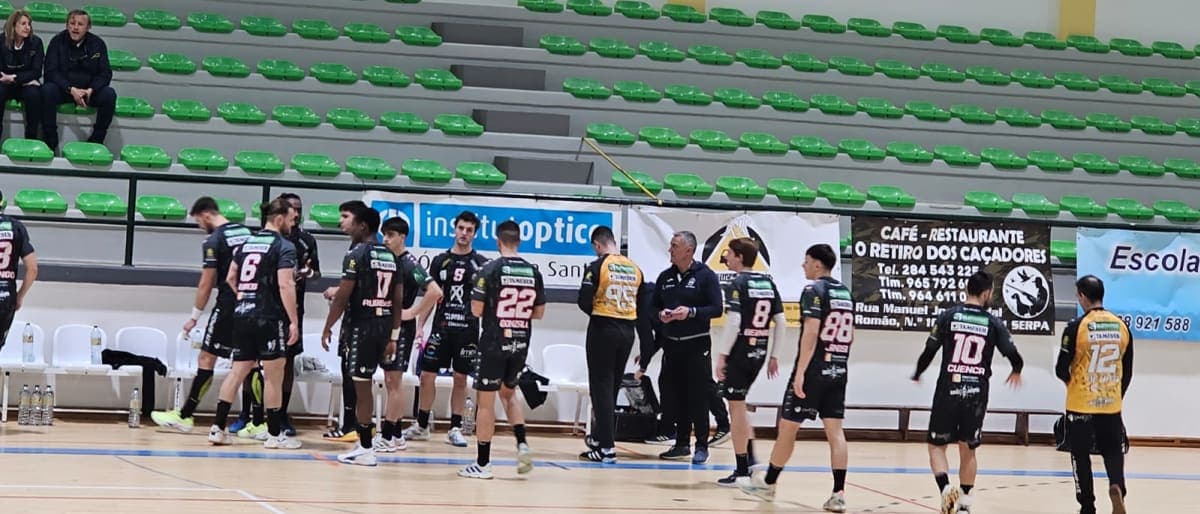 EQUIPO ASOBAL: El Ángel Ximénez cede por la mínima ante el Sporting en el amistoso celebrado en Serpa (28-27)