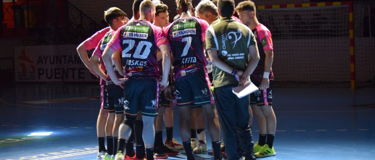 LIGA PLENITUDE: Ángel Ximénez y Viveros Herol BM Nava, protagonistas del Partido de la Jornada de ASOBAL