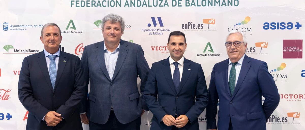 CLUB: Mariano Jiménez y Paco Bustos, entre los premiados en la Gala del Balonmano Andaluz 2023