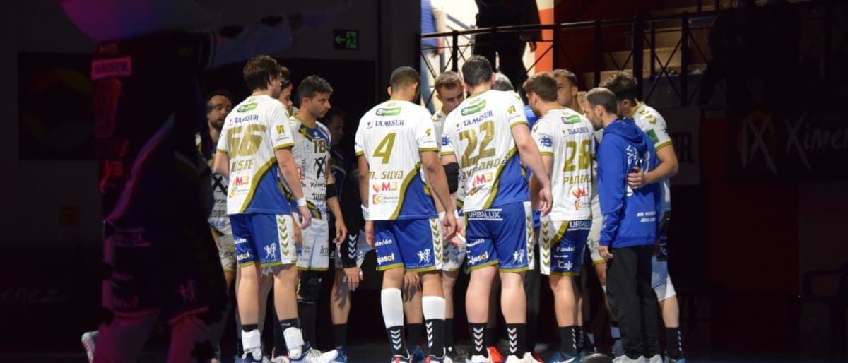 LIGA SACYR ASOBAL: El Ángel Ximénez afronta este domingo un duelo crucial contra Frigoríficos Morrazo