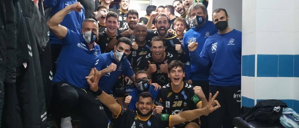 LIGA SACYR ASOBAL: El Ángel Ximénez se exhibe ante Villa de Aranda en el regreso de la ASOBAL (28-21)