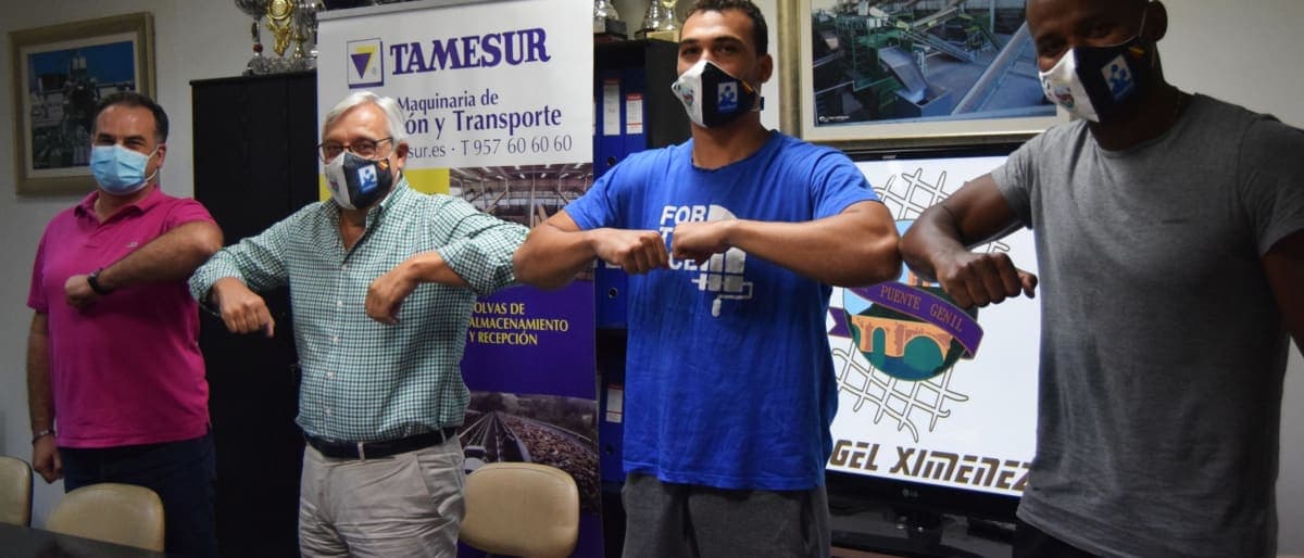 EQUIPO ASOBAL: La empresa Tamesur acoge la presentación de los jugadores Joao Da Silva y Anderson Mollino