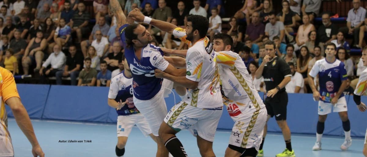 LIGA ASOBAL: El Ángel Ximénez – AVIA se queda sin puntuar por la mínima en Benidorm (31-30)
