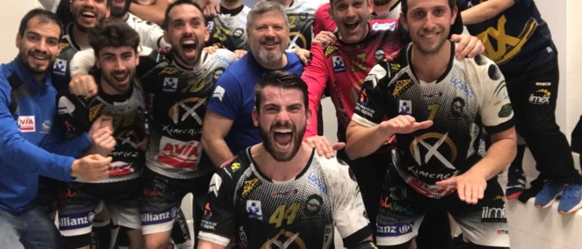 Crónica: Álvaro De Hita y Juan Castro lideran la victoria del Ángel Ximénez – AVIA en Guadalajara (26-28)