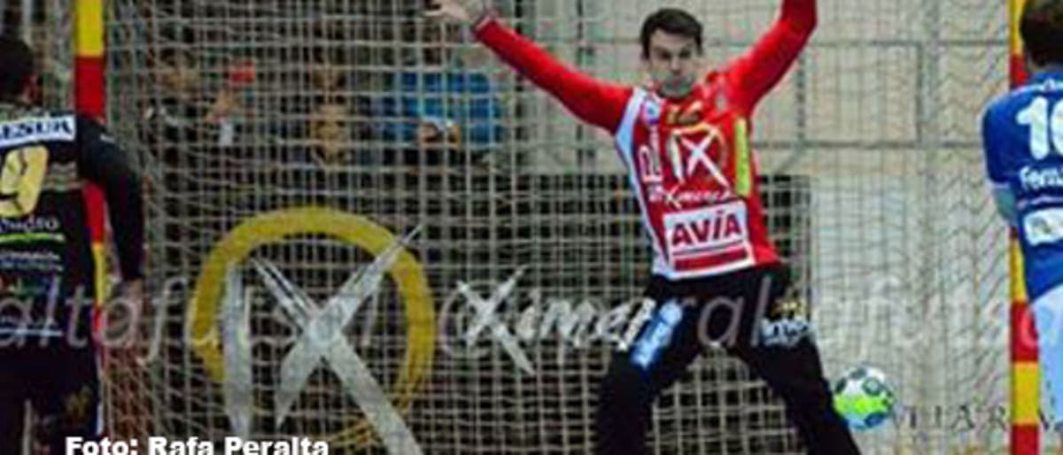 Álvaro De Hita firma su continuidad en el Ángel Ximénez – AVIA