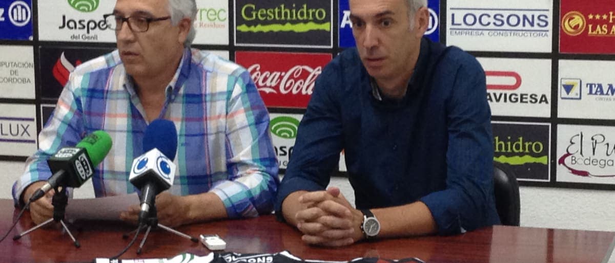 Presentación de Quino Soler como nuevo entrenador del Ángel Ximénez