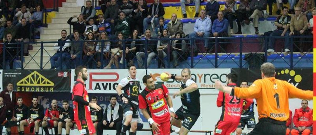 EL ÁNGEL XIMÉNEZ A POR DOS PUNTOS DE ORO