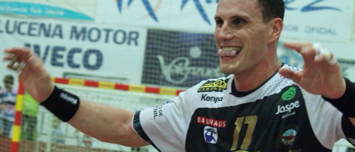 VICTORIA IMPORTANTE DEL ANGEL XIMENEZ EN UN PARTIDO QUE TUVO DE TODO, JUEGO, CALIDAD Y EMOCION. QUE MAS SE PUEDE PEDIR