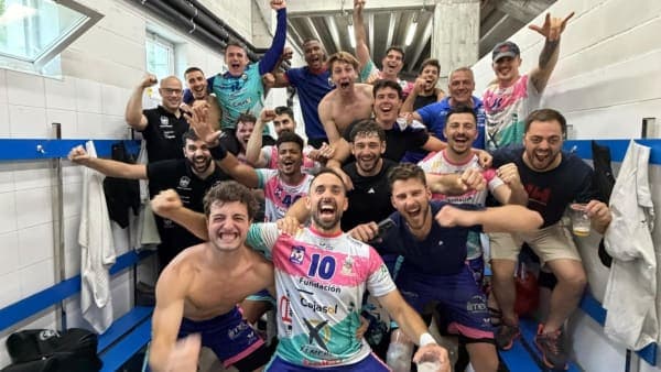 LIGA NEXUS ENERGÍA ASOBAL: El Cajasol Ángel Ximénez logra la permanencia a pesar de caer en Cangas (32-30)
