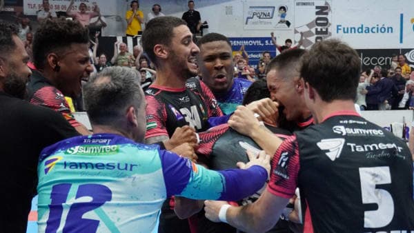 LIGA NEXUS ENERGÍA: Un explosivo gol sobre la bocina de Dani Serrano acerca la permanencia al Cajasol Ángel Ximénez (28-27)