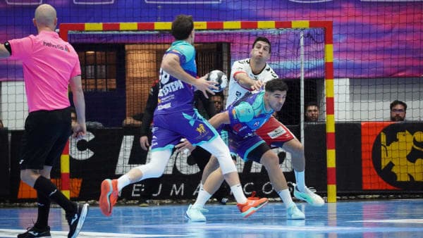 LIGA NEXUS ENERGÍA ASOBAL: Hasta que se agotó la gasolina (26-28)