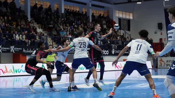 LIGA NEXUS ENERGÍA ASOBAL: El Cajasol Ángel Ximénez mantuvo el pulso a un Fraikin BM Granollers vencedor (23-28)