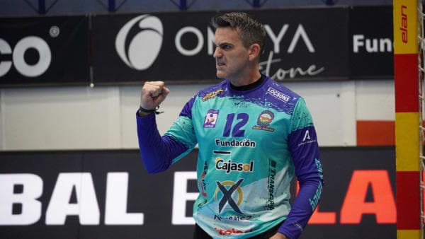 ENTREVISTAS: Treinta años del debut de Álvaro De Hita en ASOBAL: «El balonmano me lo ha dado todo»