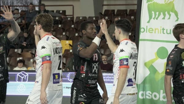 LIGA PLENITUDE: El Ángel Ximénez pisa con mal pie en el regreso de la liga (31-20)