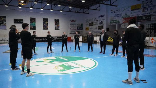 EQUIPO ASOBAL: La plantilla arranca su pretemporada invernal