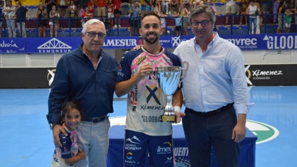 PRETEMPORADA: El Trofeo «Villa de Puente Genil» se quedó en casa (32-31)