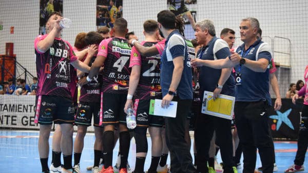 LIGA PLENITUDE: El Ángel Ximénez quiere despedir la temporada evitando el play-out