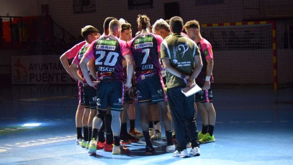 LIGA PLENITUDE: Ángel Ximénez y Viveros Herol BM Nava, protagonistas del Partido de la Jornada de ASOBAL