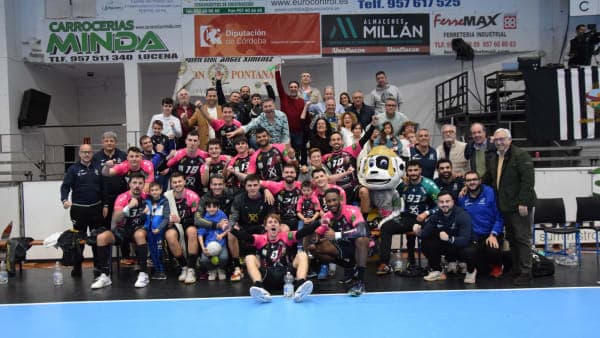 LIGA PLENITUDE: El Ángel Ximénez se exhibe ante Bada Huesca y bate su récord ofensivo en ASOBAL (43-32)