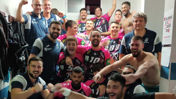 LIGA PLENITUDE ASOBAL: El Ángel Ximénez supera toda adversidad para hacerse la victoria sobre Valladolid (29-27)