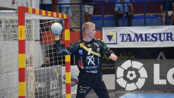 LIGA ASOBAL: El Ángel Ximénez retoma la competición con visita a Helvetia Anaitasuna