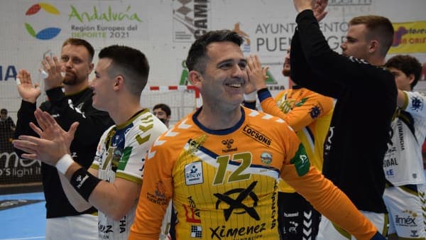 COMUNICADO OFICIAL: El segundo capitán Álvaro De Hita vivirá su novena temporada en Ángel Ximénez