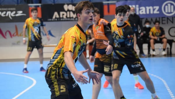 CANTERA: El juvenil Antonio Cabello entra en la lista definitiva de Andalucía para el CESA 2022