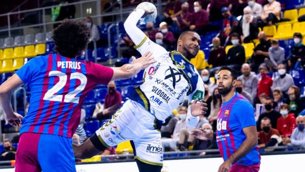 LIGA SACYR ASOBAL: El Ángel Ximénez planta cara y ofrece su mejor versión ante el líder (35-29)