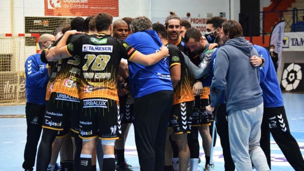 LIGA SACYR ASOBAL: El Ángel Ximénez quiere prolongar su buena racha ante BM Benidorm