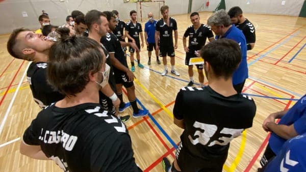 PRETEMPORADA: El Ángel Ximénez supera al Trops Málaga y se alza con el II Memorial Feliciano García-Recio (25-27)