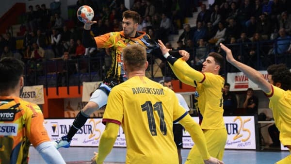 LIGA ASOBAL: El espectacular juego del Ángel Ximénez – AVIA eclipsa al todopoderoso Barça en el Miguel Salas (27-33)