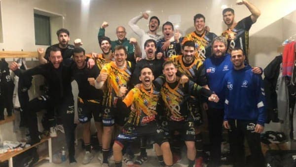 LIGA ASOBAL: Un gol de Víctor Alonso en el último segundo da la victoria al Ángel Ximénez – AVIA en Nava (24-25)