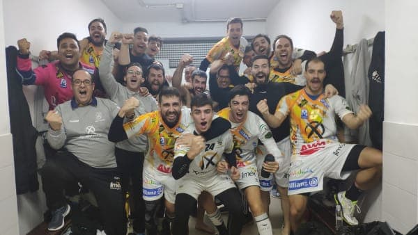 EQUIPOS SÉNIOR: El Fuelle apela a la remontada en Córdoba y el femenino se queda a las puertas en Algeciras
