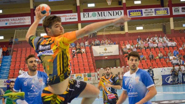 LIGA ASOBAL: El Ximénez – AVIA no logra puntuar ante un duro Recoletas Atlético Valladolid (29-26)