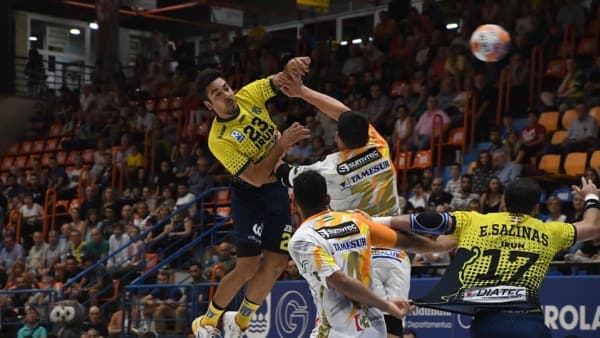 LIGA ASOBAL: Bidasoa dejó sin opciones al Ángel Ximénez – AVIA en Irun (26-19)