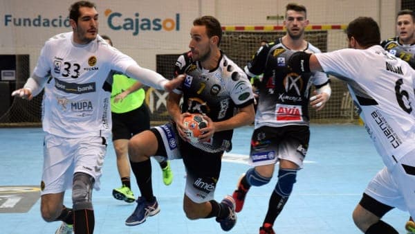 COMUNICADO OFICIAL: Renovación de Sérgio Barros