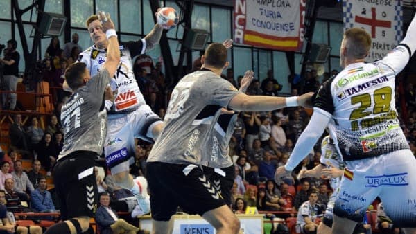 CRÓNICA: Derrota sin paliativos del Ángel Ximénez – AVIA en Cuenca (36-29)