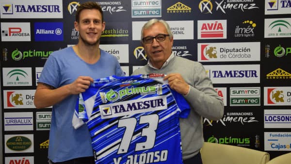 Crónica del acto: Presentación de Víctor Alonso como nuevo jugador del BM Ángel Ximénez – AVIA