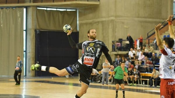 Puente Genil seguirá siendo de ASOBAL (30-25)