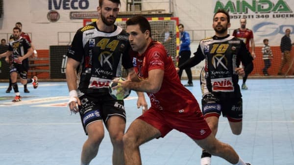 El Ángel Ximénez – AVIA cae ante un Bada Huesca que no perdonó (22-26)
