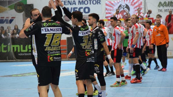 Nuevo duelo entre rivales directos