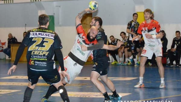 El Ángel Ximénez – AVIA se hace con el partido de ida en la Nava (22-24)