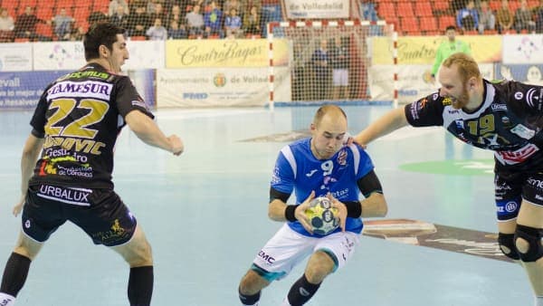 Ganar fuera sigue siendo asignatura pendiente (31-25)