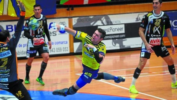 A por la remontada en Puente Genil (32-26)