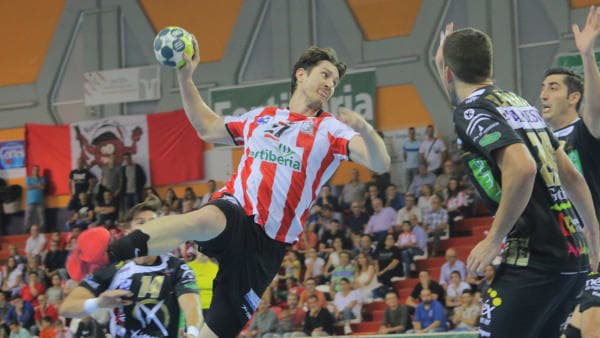 Los puntos se quedaron en Sagunto (29-25)