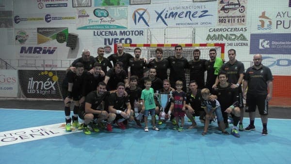 Ángel Ximénez se adjudicó el II Trofeo Villa de Puente Genil con un contundente 36-18 ante el Córdoba Balonmano