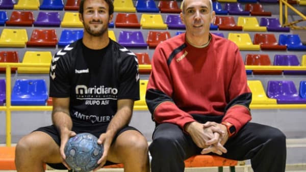 ALBERTO CASTRO FICHA POR EL ÁNGEL XIMÉNEZ
