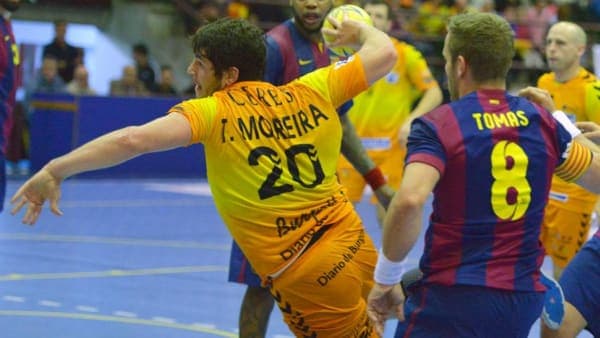 TOMÁS MOREIRA, NUEVO JUGADOR DEL ÁNGEL XIMÉNEZ