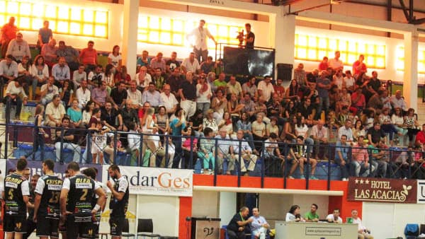 ÁNGEL XIMÉNEZ-ADEMAR, DÍA DEL SOCIO-ABONADO Y DE LA AFICIÓN